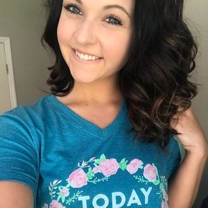 Meet your Posher, Ally